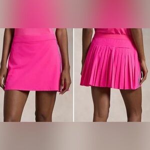 RALPH LAURENS WOMENS GOLF/TENNIS SKIRT & INTERIOR SHORT. PLEATED BACK. QUICK DRY
